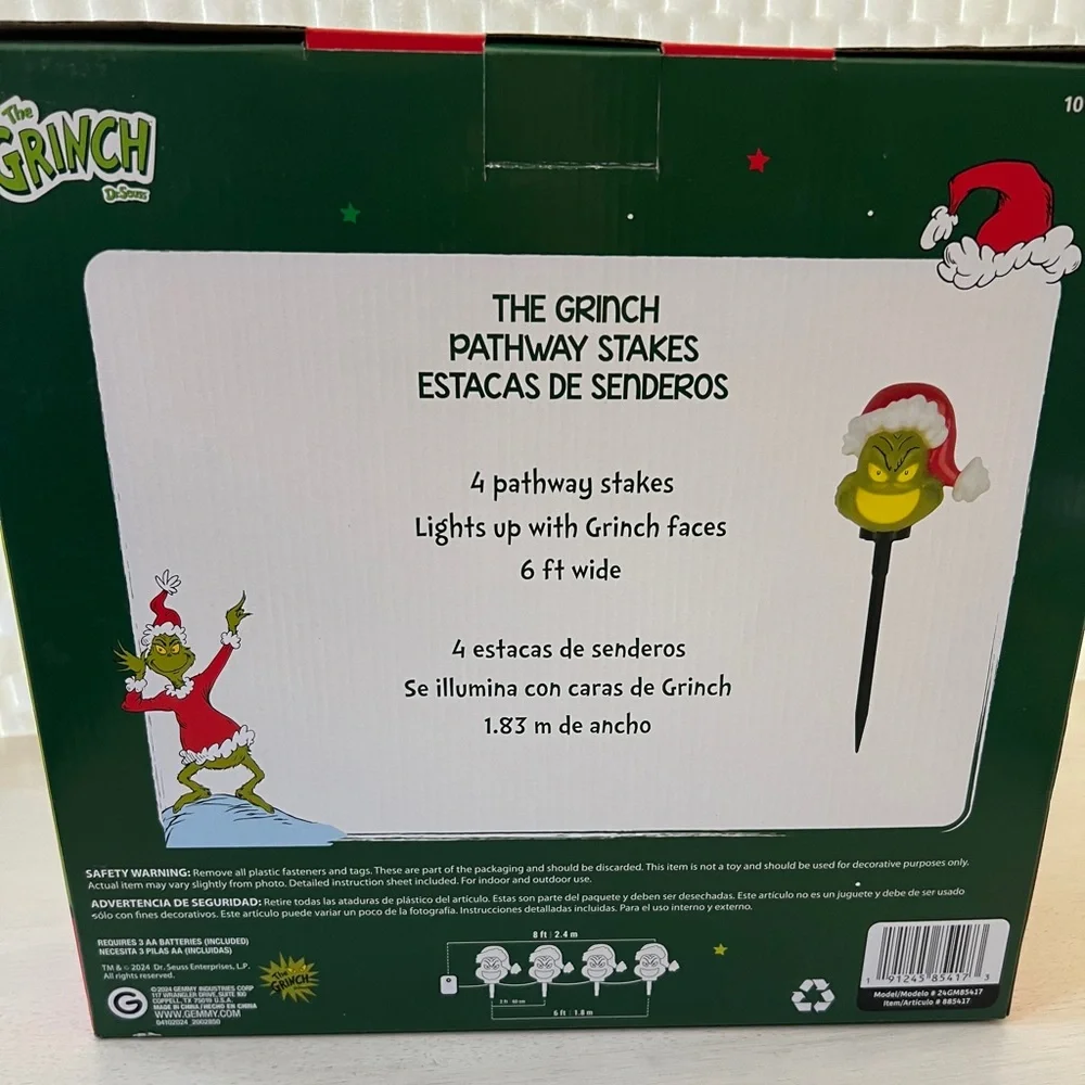 Christmas Green Grinch Battery-Operated Pathway Stakes (4 Count) New in Box